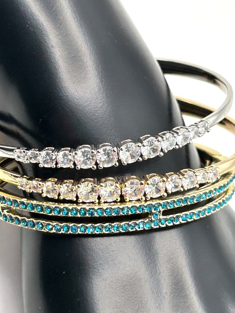 WHBM Crystal Hinged Bangle Teal Rhinestone Stack Set Anna Ava